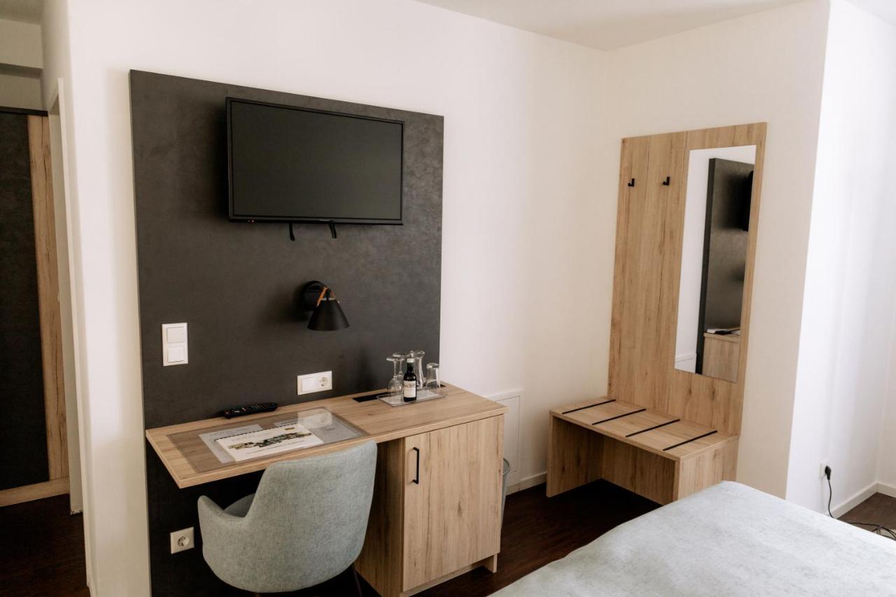Hotel Am Fluss 노이부르크 안 데어 도나우 외부 사진